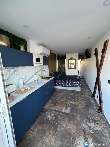Photo n&deg;4 de :La suite des charmes 