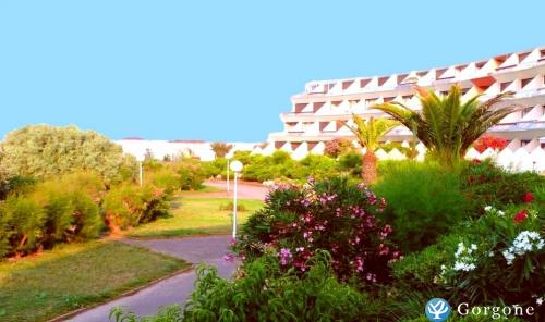 Photo n°9 de :Spacieux appartement climatis ouvrant sur sa terrasse arbore