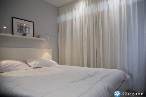 Photo n°2 de :Appartement de Luxe avec Spa Port Ambonne
