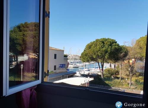Photo n°1 de :Studio Lova-sun Rsidence Port Capistol vue mer Cap Agde France