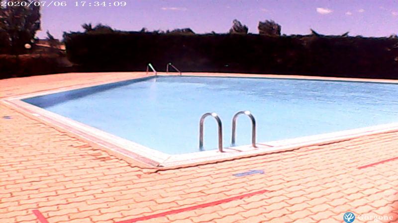piscine a debordement