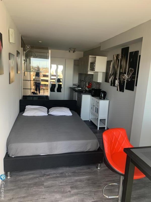 Photo n&deg;2 de :☀️Port nature 3 ☀️studio climatis� vue sur la M�diterran�e