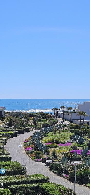 Photo n°1 de :T2 vue sur mer au village naturiste Heliopolis climatis avec place parking prive