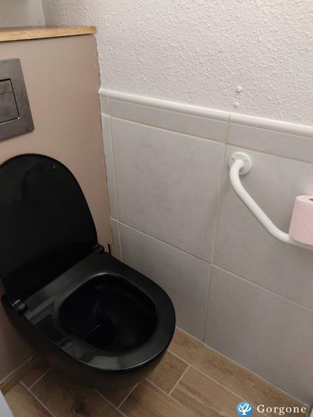 Photo n°9 de :Appartement entirement rnov, climatis, piscine, sauna, parking scuris.
