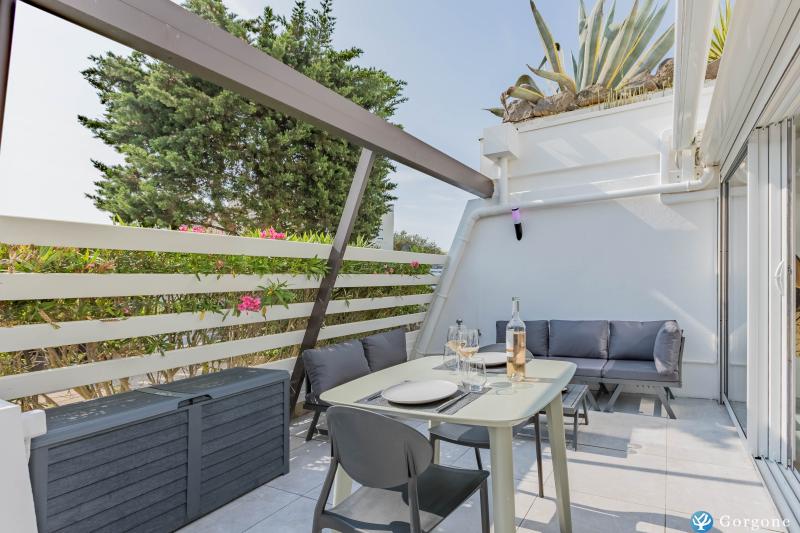 Photo n°9 de :VILLA LUXE PORT NATURE PRES DE LA PLAGE