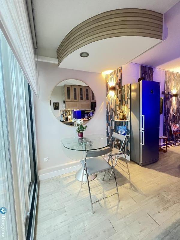 Photo n&deg;2 de :Studio sur Coursive - Vue mer - Port nature 6