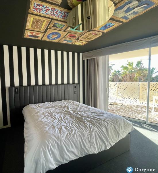  Chambre/ lit 180x200 du Royal VIBES