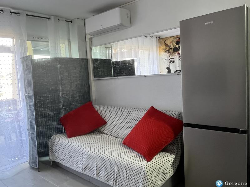 Photo n&deg;3 de :STUDIO TERRASSE 