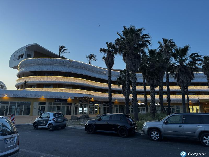 Photo n&deg;9 de :VIBES RESORT : Le 139 - Unique - 35m2 face au Port 