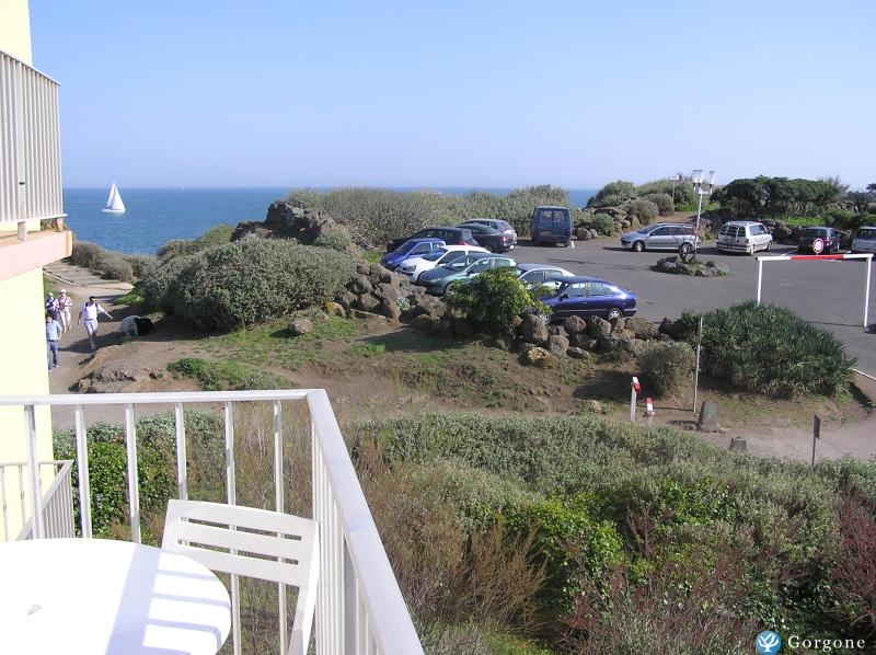 Photo n&deg;1 de :studio vue mer les falaises