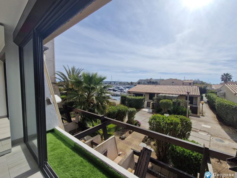 Photo n&deg;6 de :STUDIO PORT VENUS R�SIDENCE 