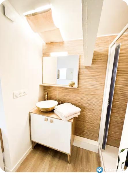 Photo n&deg;5 de :Lovic�a Baln�o Suite 